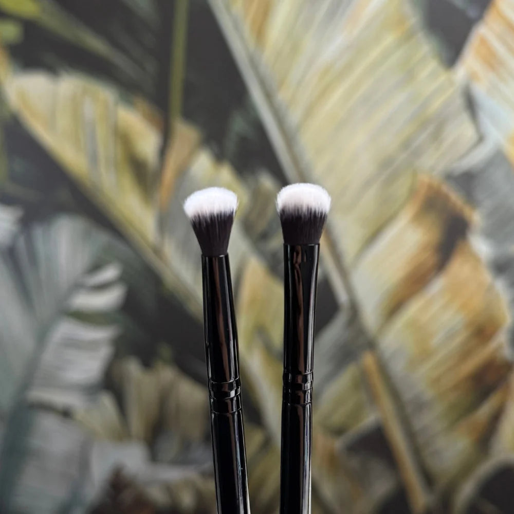 Nail Art Brushes (2 pieces)