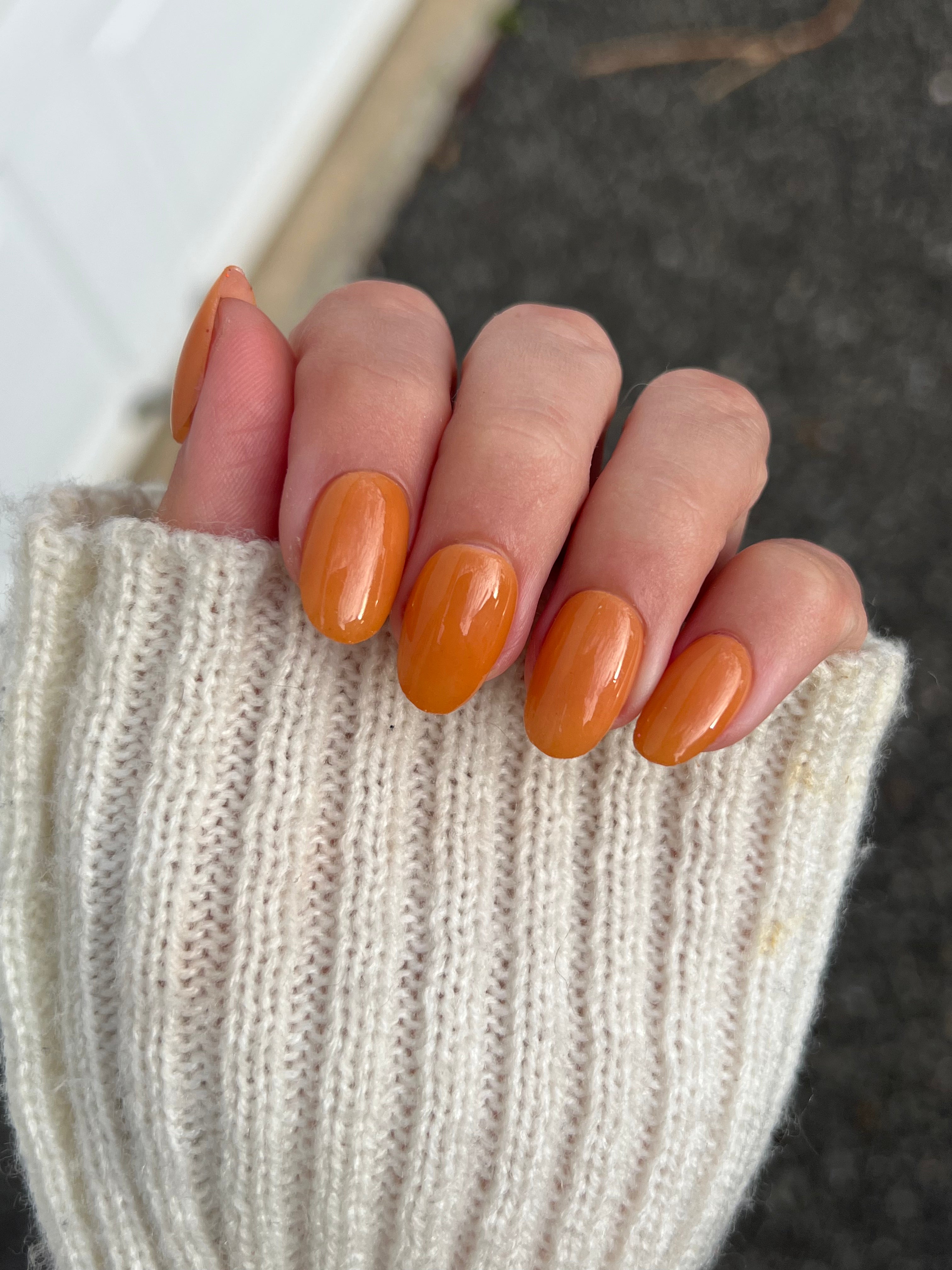 Amber Clay Dipping Powder